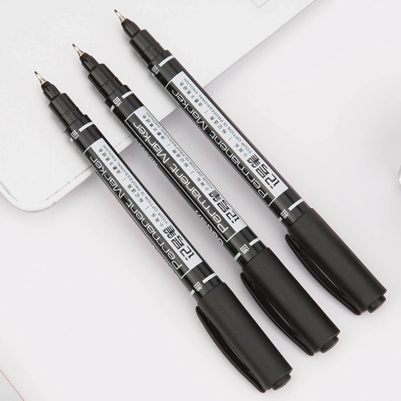 Deli 3pcs Oily pen small double head marker pen black red blue color highlighters pen CD pen black office stationery 6824
Deli 3pcs Oily pen small double head marker pen black red blue color highlighters pen CD pen black office stationery 6824