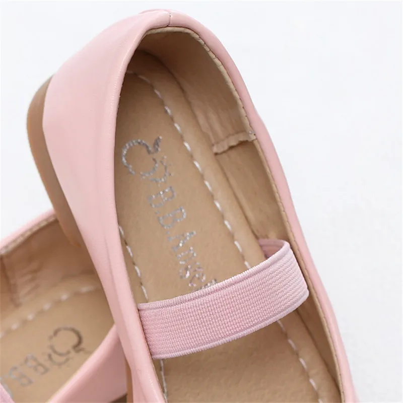 QGXSSHI Mink Hair Hairball Flat Girls Princess Shoes 2019 Autumn New Student Dance Performance Kids Dress Leather Shoes
QGXSSHI Mink Hair Hairball Flat Girls Princess Shoes 2019 Autumn New Student Dance Performance Kids Dress Leather Shoes