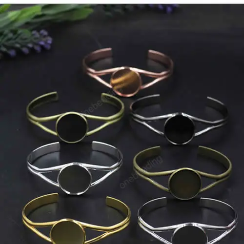 Fit 25mm Copper Bracelet Base Bangle Blank Round Vintage Pattern For DIY Bangle Bracelets Tray 2pcs/lot K05245
Fit 25mm Copper Bracelet Base Bangle Blank Round Vintage Pattern For DIY Bangle Bracelets Tray 2pcs/lot K05245