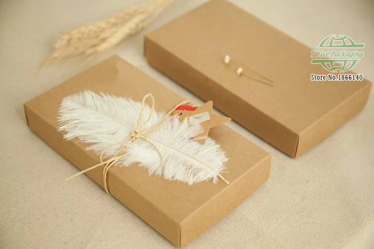 20*11*3cm Kraft Paper Box Cardboard Gift Paper Boxes Blank Packing Box 100pcs/lot Free shipping
20*11*3cm Kraft Paper Box Cardboard Gift Paper Boxes Blank Packing Box 100pcs/lot Free shipping
