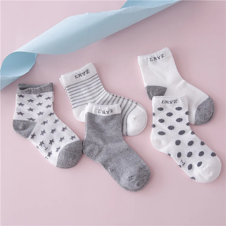5 Pair/lot New Soft Cotton Boys Girls Socks Cartoon Pattern Cute Socks Kids Socks For Baby Boy Girl Suitable For 0-6Y
5 Pair/lot New Soft Cotton Boys Girls Socks Cartoon Pattern Cute Socks Kids Socks For Baby Boy Girl Suitable For 0-6Y