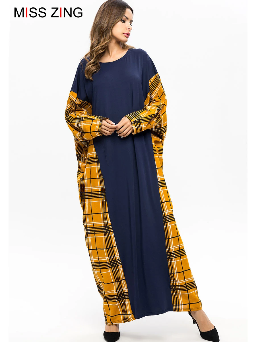Zing Grid Patchwork Women Bat Sleeve Dress Muslim Abaya Kimono Long Gowns Ramadan Middle East Islamic Prayer Clothing Plus Size
Zing Grid Patchwork Women Bat Sleeve Dress Muslim Abaya Kimono Long Gowns Ramadan Middle East Islamic Prayer Clothing Plus Size