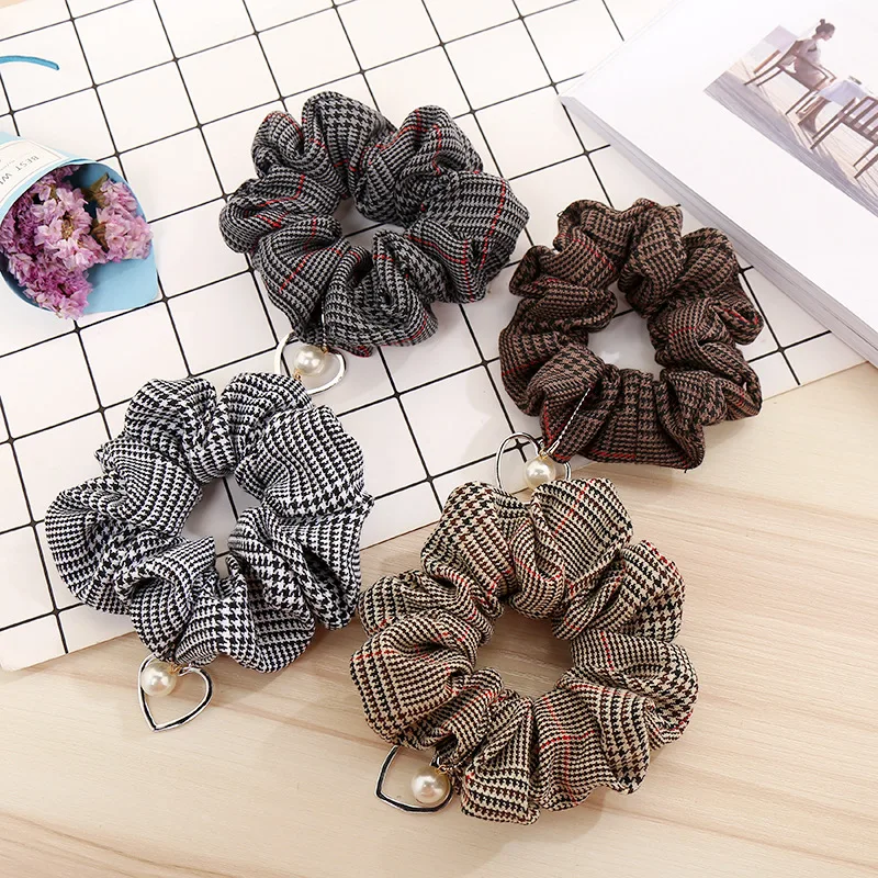 New arrival Fashion women pretty Plaid Hair bands hair Scrunchies with beads girl's cute Hair Tie Accessories Ponytail Holder
New arrival Fashion women pretty Plaid Hair bands hair Scrunchies with beads girl's cute Hair Tie Accessories Ponytail Holder