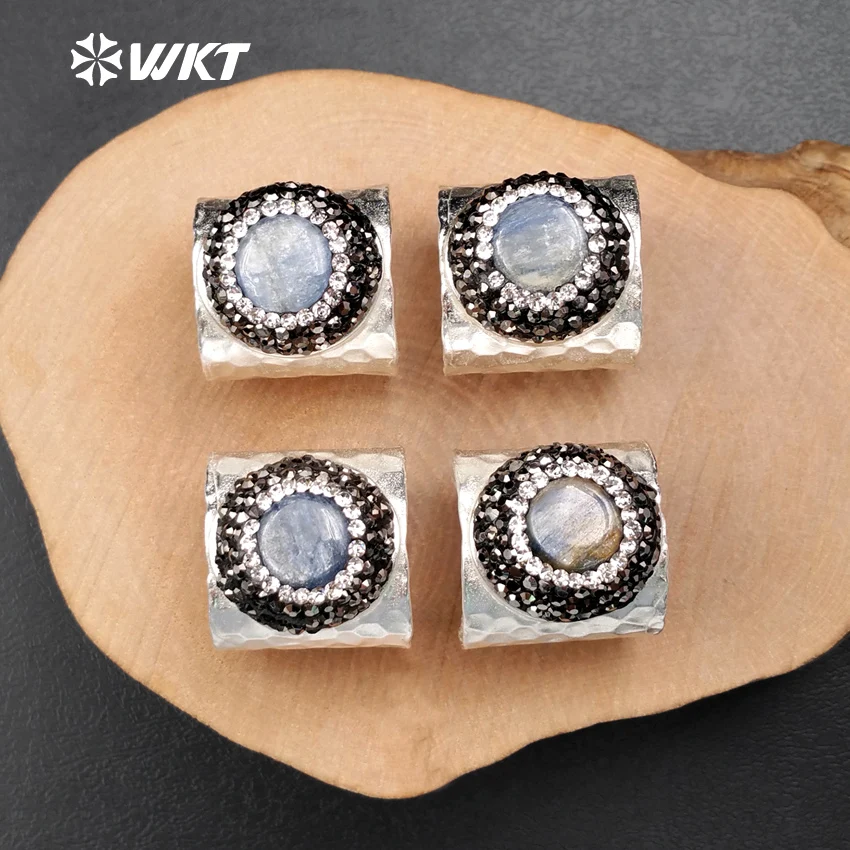 WT-R278 Wholesale Natural Kyanite Ring High Quality rhinestone paved stone Ring brass cocktail ring
WT-R278 Wholesale Natural Kyanite Ring High Quality rhinestone paved stone Ring brass cocktail ring