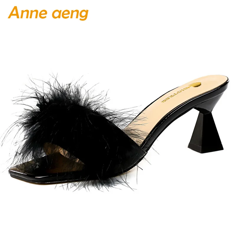 2019 New Summer Outside Women Slippers High Spike Heel Rabbit Fur Fashion Sexy Ladies Women Shoes Black Female Mules Slides
2019 New Summer Outside Women Slippers High Spike Heel Rabbit Fur Fashion Sexy Ladies Women Shoes Black Female Mules Slides