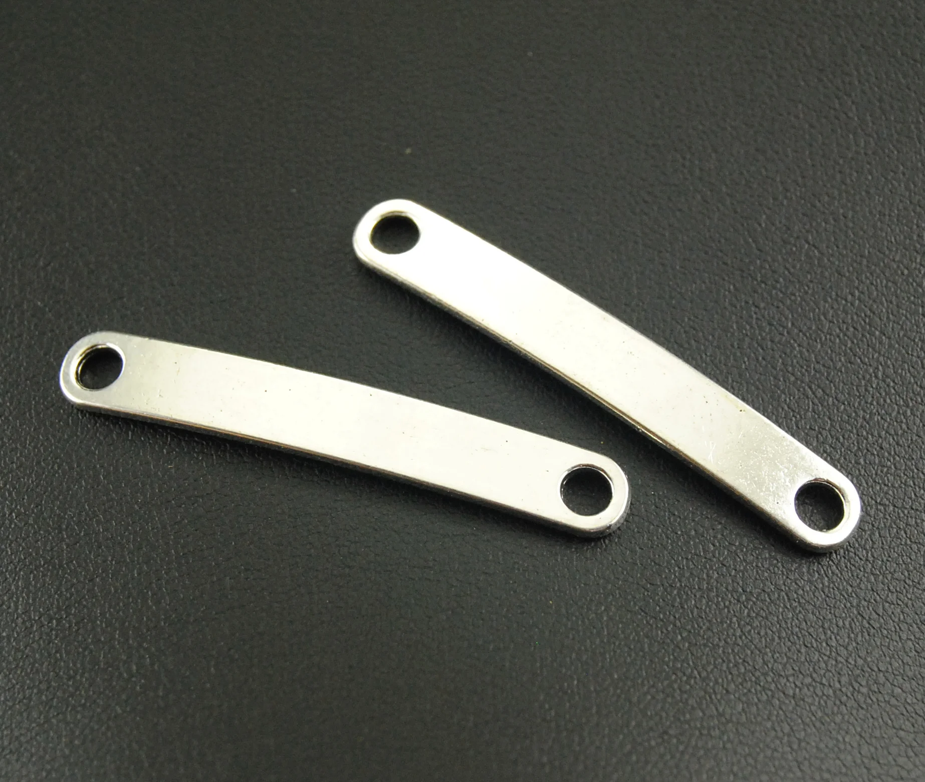 8pcs Silver Color Blank Plates Hand Stamping Tags Connector Bracelet Necklace Jewelry Making Handmade DIY A849
8pcs Silver Color Blank Plates Hand Stamping Tags Connector Bracelet Necklace Jewelry Making Handmade DIY A849