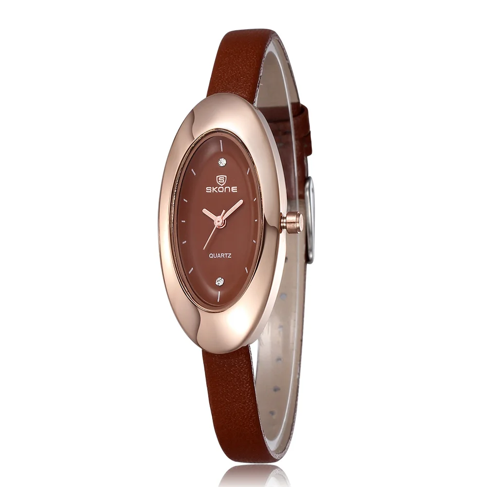 2019 Hot Selling Fashion Simple Water Diamond Watch Elliptical dial Leather strap Quartz Watch reloj mujer relogio feminino
2019 Hot Selling Fashion Simple Water Diamond Watch Elliptical dial Leather strap Quartz Watch reloj mujer relogio feminino