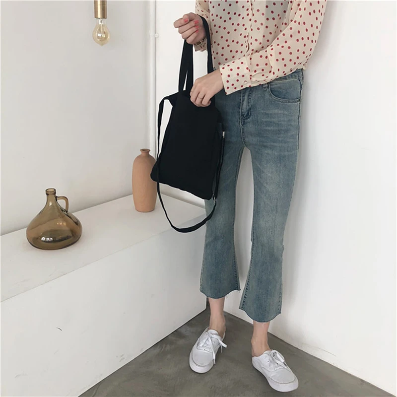Hot Canvas Shoulder Bags Embroidered Art Female Students Tote Package Crossbody Bags Reusable Travel Folding Shopping Bag
Hot Canvas Shoulder Bags Embroidered Art Female Students Tote Package Crossbody Bags Reusable Travel Folding Shopping Bag