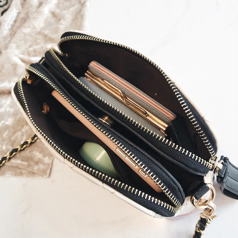 New 2019 women bags brand Plaid luxury designer women messenger quality High grade chains women's fashion leather shoulder bag
New 2019 women bags brand Plaid luxury designer women messenger quality High grade chains women's fashion leather shoulder bag