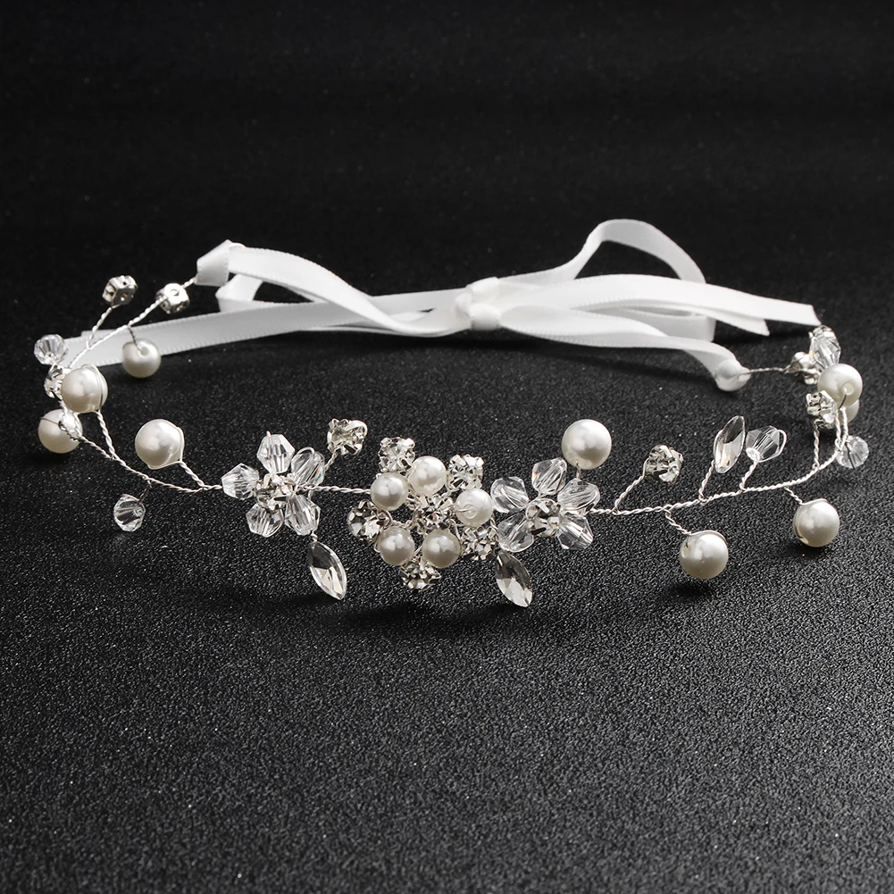 Simple Rhinestone Alloy Headband for Bride Pearls Wedding Accessories Handmade Headpiece for Bridesmaid
Simple Rhinestone Alloy Headband for Bride Pearls Wedding Accessories Handmade Headpiece for Bridesmaid