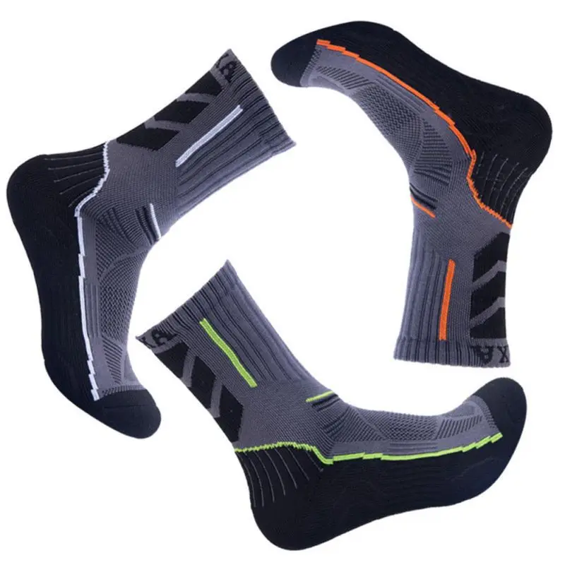 Men Sports Socks Male Socks Quick Breathable Dry Absorb Sweat Antibacterial Summer Winter Training Socks
Men Sports Socks Male Socks Quick Breathable Dry Absorb Sweat Antibacterial Summer Winter Training Socks