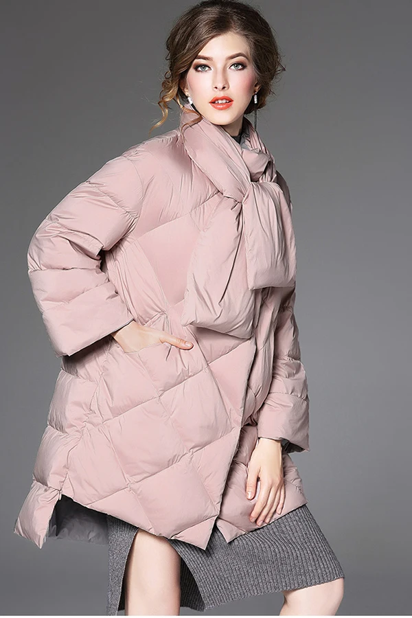 2020 New White Duck Down Jacket Female Parka Thick Warm Jackets for Women Winter Coat with Scarf Loose Outerwear
2020 New White Duck Down Jacket Female Parka Thick Warm Jackets for Women Winter Coat with Scarf Loose Outerwear