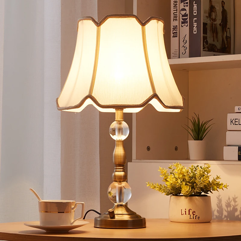 American table lamp bedroom bedside lamp modern creative warm living room bedroom lamp home table lamp WF7121008
American table lamp bedroom bedside lamp modern creative warm living room bedroom lamp home table lamp WF7121008