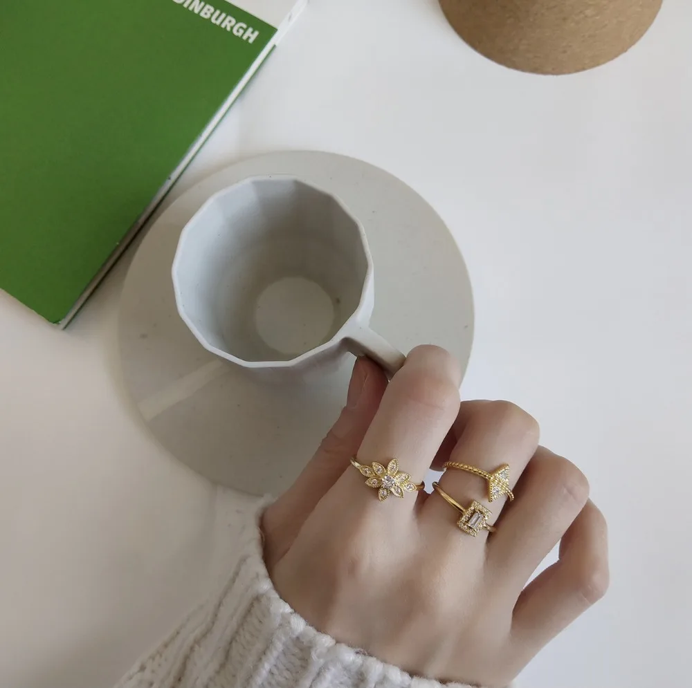 Amaiyllis Fashion Simple s925 Sterling Silver Geometric Ring 18K Gold Flower Triangle For Women Girls Rings Jewelry
Amaiyllis Fashion Simple s925 Sterling Silver Geometric Ring 18K Gold Flower Triangle For Women Girls Rings Jewelry