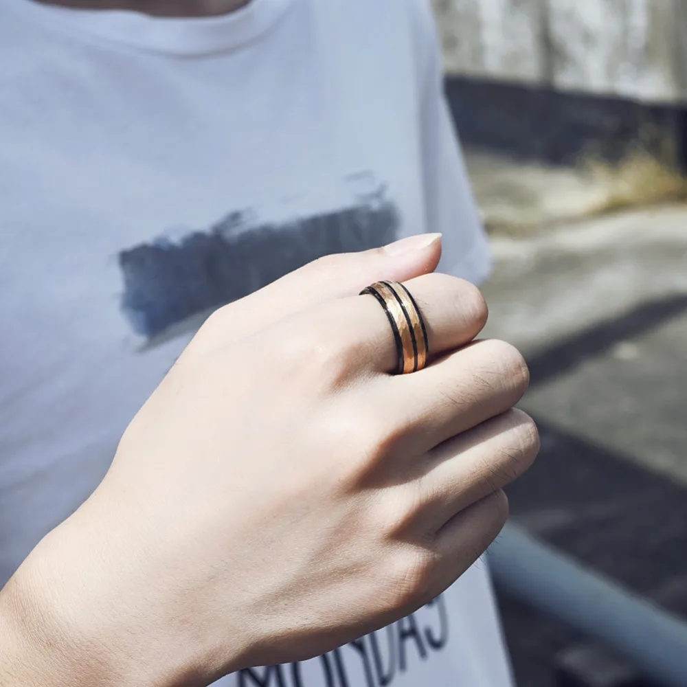 Soul Men 8mm Men Rose Gold & Black Hammered Tungsten Carbide Rings for Women Wedding Band Engagement Cool Fashion Jewelry
Soul Men 8mm Men Rose Gold & Black Hammered Tungsten Carbide Rings for Women Wedding Band Engagement Cool Fashion Jewelry