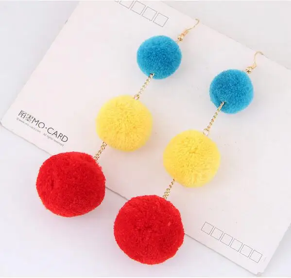 Stylish Simple Pompon Pendant Earrings Female Temperament Sweet Wild Personality Jewelry Earrings Contrast Pom-Pom Earrings
Stylish Simple Pompon Pendant Earrings Female Temperament Sweet Wild Personality Jewelry Earrings Contrast Pom-Pom Earrings