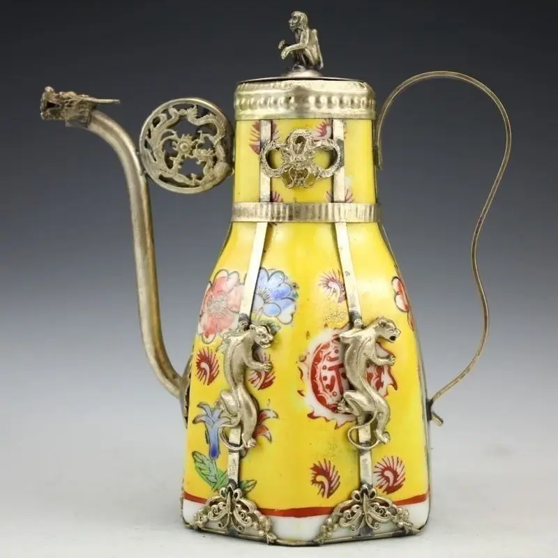 Tibetan Silver Chinese CHINESE TIBET SILVER PORCELAIN MONKEY lid TEA POT tools wedding Decoration Brass
Tibetan Silver Chinese CHINESE TIBET SILVER PORCELAIN MONKEY lid TEA POT tools wedding Decoration Brass
