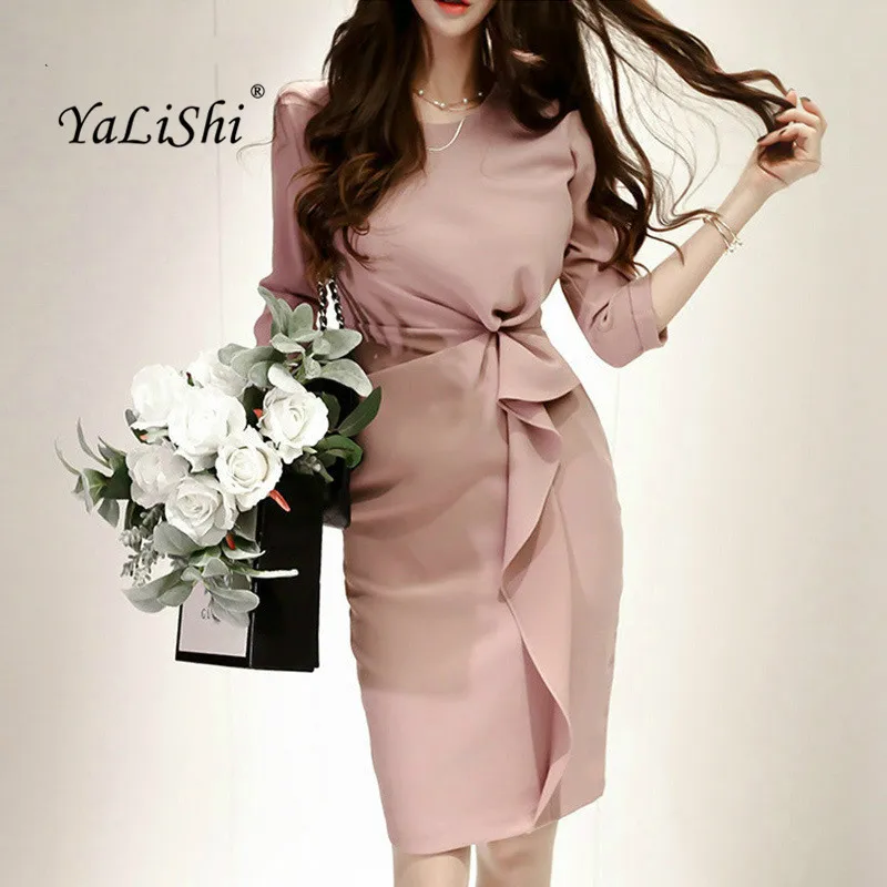 Solid Pencil Dress 2018 Plus Size Women Pink Three Quarter Sleeve O-neck Knee-length Ruffles Elegant Party Dress Autumn Dresses
Solid Pencil Dress 2018 Plus Size Women Pink Three Quarter Sleeve O-neck Knee-length Ruffles Elegant Party Dress Autumn Dresses