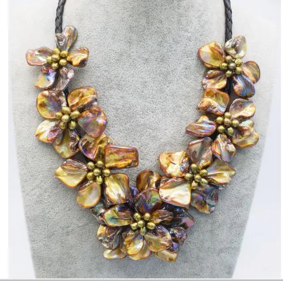 Women Classic Jewelry natural pearl 7 flower brown baroque shell pearl necklace black leather 18" 45cm
Women Classic Jewelry natural pearl 7 flower brown baroque shell pearl necklace black leather 18" 45cm