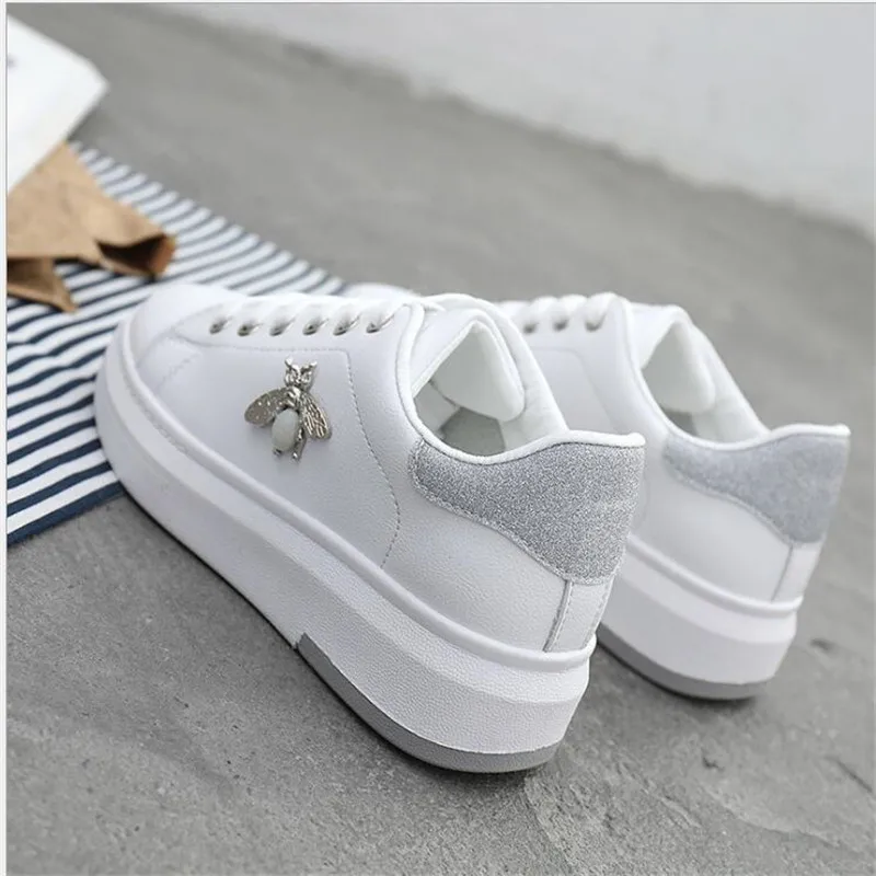 New Designer Shoes Woman Wedges Platform Sneakers Lace-Up Breathable Tenis Feminino Casual Chunky Sneakers Ladies Zapatos
New Designer Shoes Woman Wedges Platform Sneakers Lace-Up Breathable Tenis Feminino Casual Chunky Sneakers Ladies Zapatos
