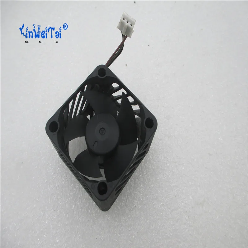 2PCS Free Shipping For DELTA AUB0412HH -BW45 DC 12V 0.20A 3-wire 3-pin connector 40X40X25mm Server Square Cooling Fan
2PCS Free Shipping For DELTA AUB0412HH -BW45 DC 12V 0.20A 3-wire 3-pin connector 40X40X25mm Server Square Cooling Fan