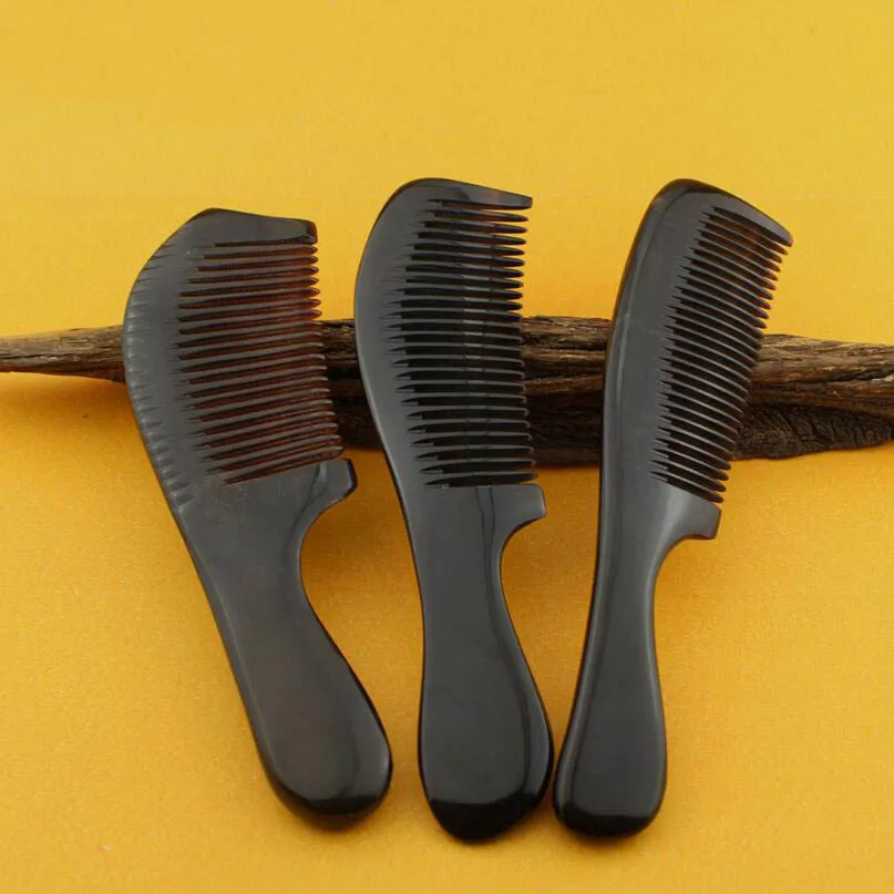 Fahion Horn Hair Comb handmade black buffalo horn to strengthen the scalp massage Hairbrushes comb anti-static Hair Brush
Fahion Horn Hair Comb handmade black buffalo horn to strengthen the scalp massage Hairbrushes comb anti-static Hair Brush