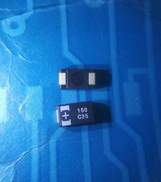 Оригинальный новый полимерный конденсатор 100% 16TQC150MYF SMD 16 в 150 мкФ Тип D 7343 низкий ESR карбоновый пленочный конденсатор (индуктор)
Оригинальный новый полимерный конденсатор 100% 16TQC150MYF SMD 16 в 150 мкФ Тип D 7343 низкий ESR карбоновый пленочный конденсатор (индуктор)
