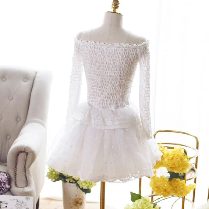 Princess sweet lolita dress Autumn dress fold body-hugging white gauze knitting dew shoulder princess dress lace UF51
Princess sweet lolita dress Autumn dress fold body-hugging white gauze knitting dew shoulder princess dress lace UF51