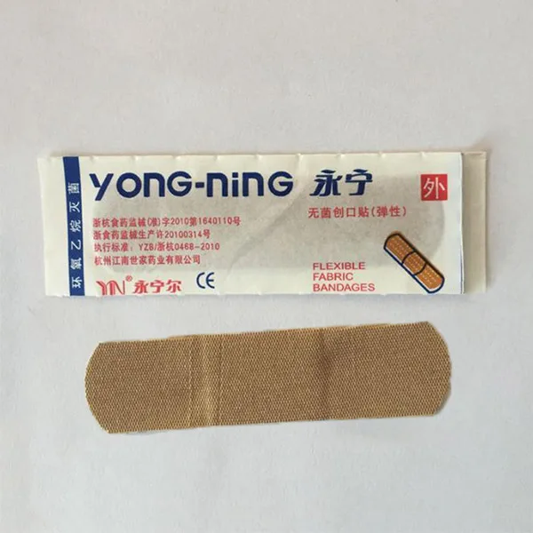 Newly 100pcs/Pack Woundplast Band Aid Sterile Haemostasis Adhesive Bandage Stickers First Aid Kit
Newly 100pcs/Pack Woundplast Band Aid Sterile Haemostasis Adhesive Bandage Stickers First Aid Kit