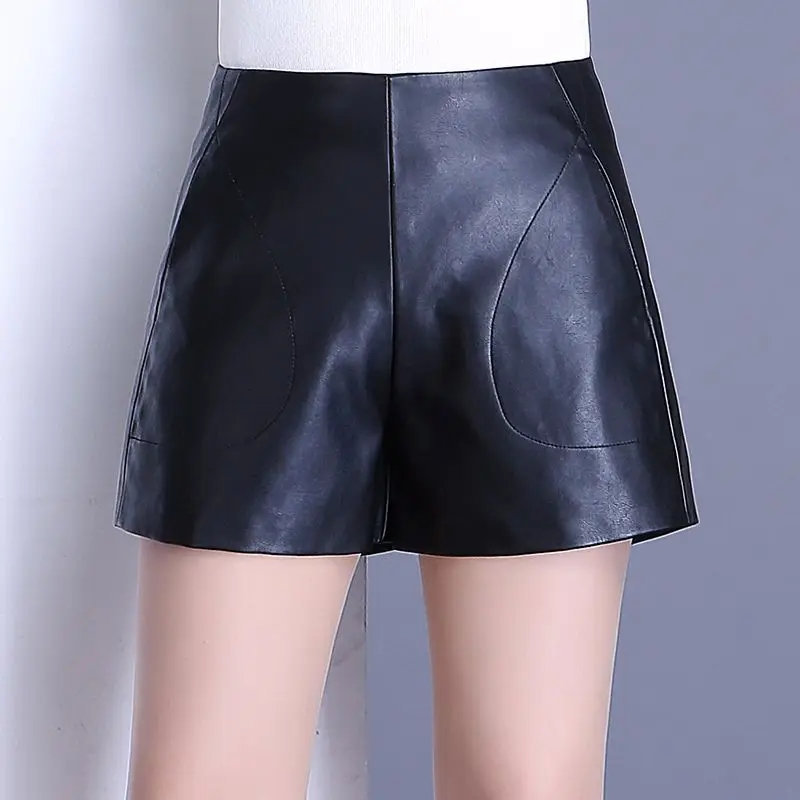 Winter Fall Fashion Women's High Waisted 3xl 4xl Black Pu Leather Shorts , Autumn Spring Casual Slim Female Woman Slim Shorts
Winter Fall Fashion Women's High Waisted 3xl 4xl Black Pu Leather Shorts , Autumn Spring Casual Slim Female Woman Slim Shorts