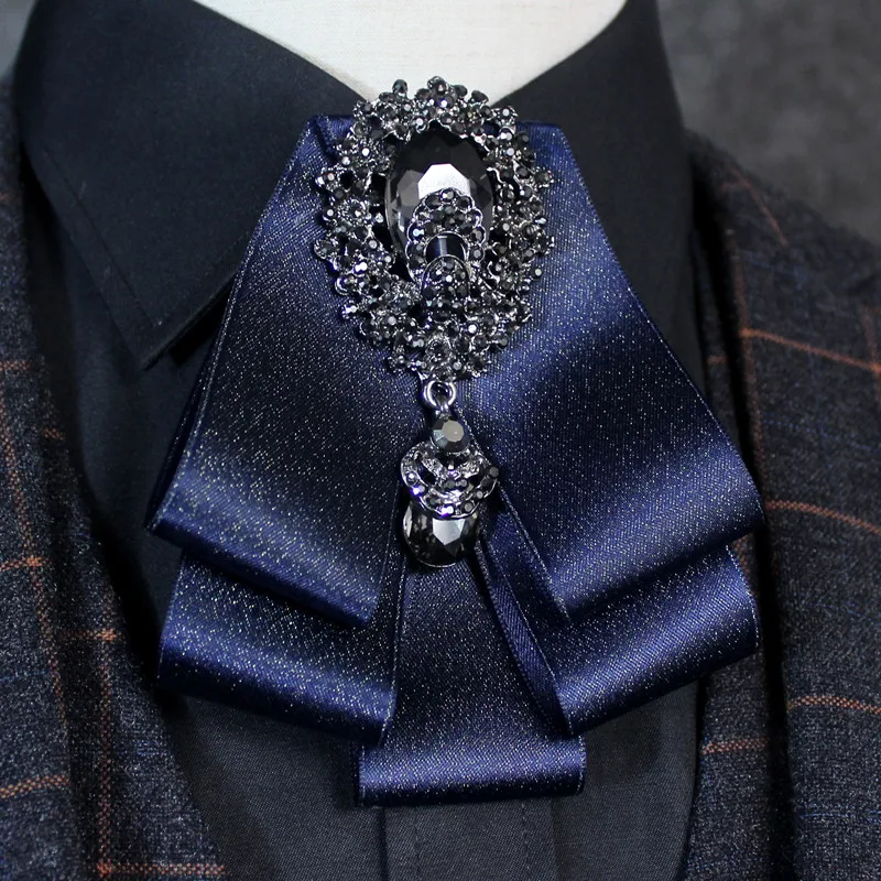 New Europe and the United States British men bow tie High quality diamond pendant suits shirt bow tie Groom accessories
New Europe and the United States British men bow tie High quality diamond pendant suits shirt bow tie Groom accessories