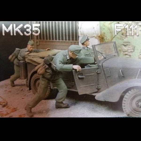 Солдаты Второй мировой войны 1/35 года, две люди, не включая водителей, солдаты из смолы GK, без покрытия, без цвета
Солдаты Второй мировой войны 1/35 года, две люди, не включая водителей, солдаты из смолы GK, без покрытия, без цвета