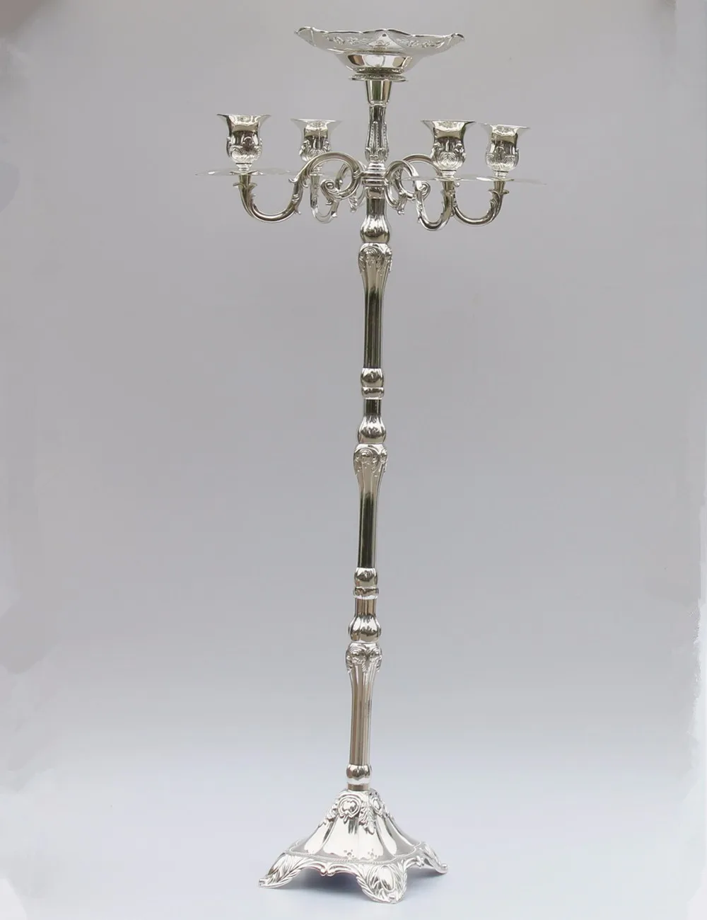 83cm 5-arms candelabra with flower bowl on the top, weddings table centerpiece candle holder
83cm 5-arms candelabra with flower bowl on the top, weddings table centerpiece candle holder
