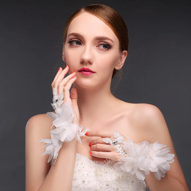 2015 bride wedding gloves married white red short petals new design fingerless 2138 | Свадьбы и торжества