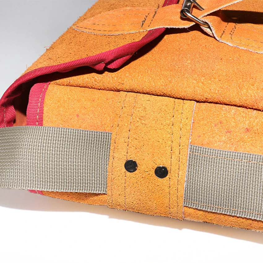 Cow Leather Tool Bag Adjustable Buckle and Shoulder Strap Large Capacity Tool Pouch Bag Tool Bag Oganizer Carrying Pouch Tools 
Cow Leather Tool Bag Adjustable Buckle and Shoulder Strap Large Capacity Tool Pouch Bag Tool Bag Oganizer Carrying Pouch Tools