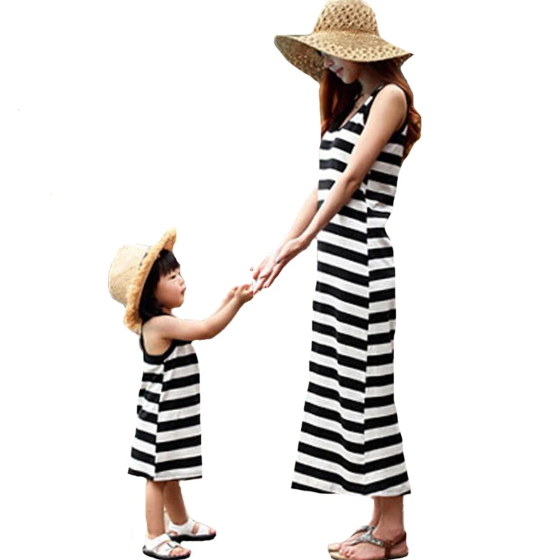 SOSOCOER Mother Daughter Dresses 2018 Summer Fashion Stripe Sleeveless Mom And Daughter Dress Family Matching Clothes Outfits
SOSOCOER Mother Daughter Dresses 2018 Summer Fashion Stripe Sleeveless Mom And Daughter Dress Family Matching Clothes Outfits