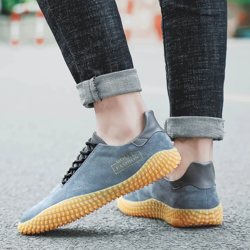 Spring Casual Shoes Men Suede Leather Designer Fashion sneakers High Quality Lace Up Outdoor Flats Shoes
Spring Casual Shoes Men Suede Leather Designer Fashion sneakers High Quality Lace Up Outdoor Flats Shoes
