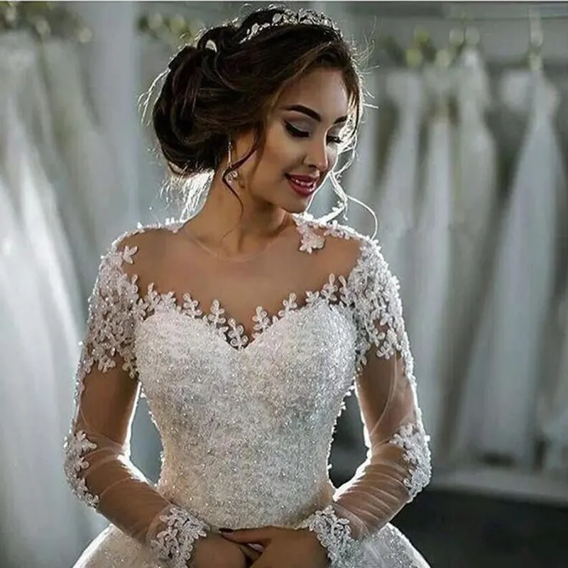 Vestidos De Novia 2020 Vintage Lace Wedding Dress Long Sleeves Appliques Casamento Princess Bridal Gowns robe de mariee
Vestidos De Novia 2020 Vintage Lace Wedding Dress Long Sleeves Appliques Casamento Princess Bridal Gowns robe de mariee