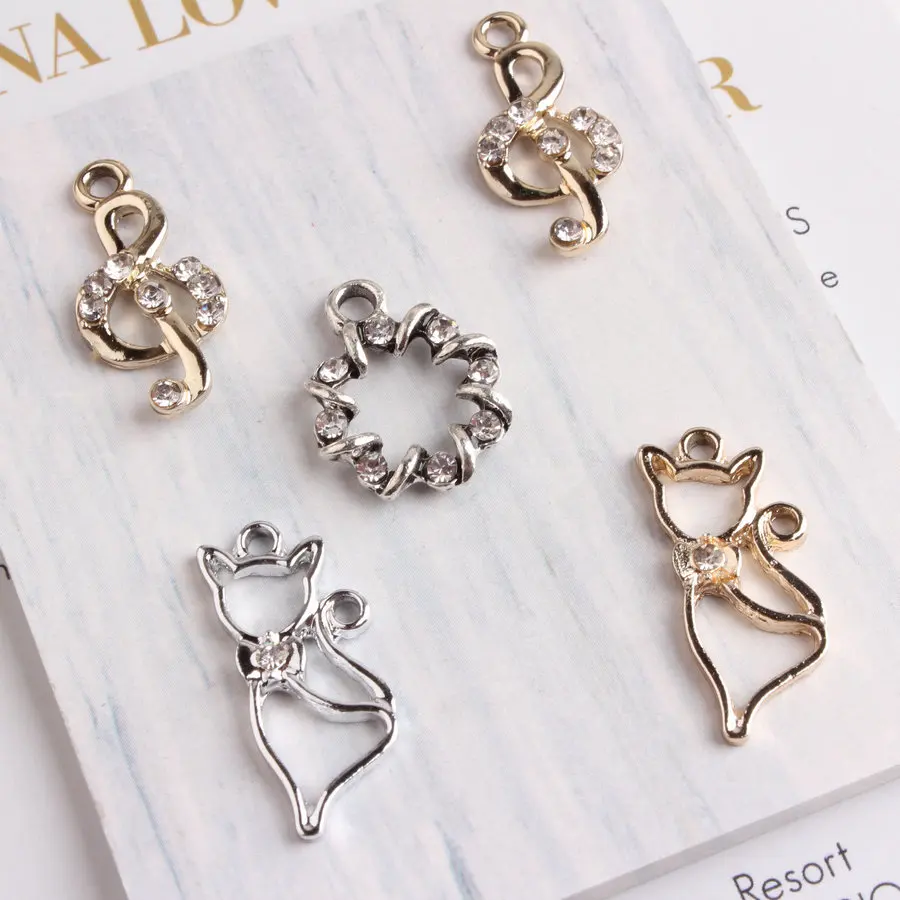 20pcs Hollow Rhinestone Music Note Cat Charms Handmade Dangle Charms Bracelet Necklace Pendant for Earrings Jewelry Making DIY
20pcs Hollow Rhinestone Music Note Cat Charms Handmade Dangle Charms Bracelet Necklace Pendant for Earrings Jewelry Making DIY