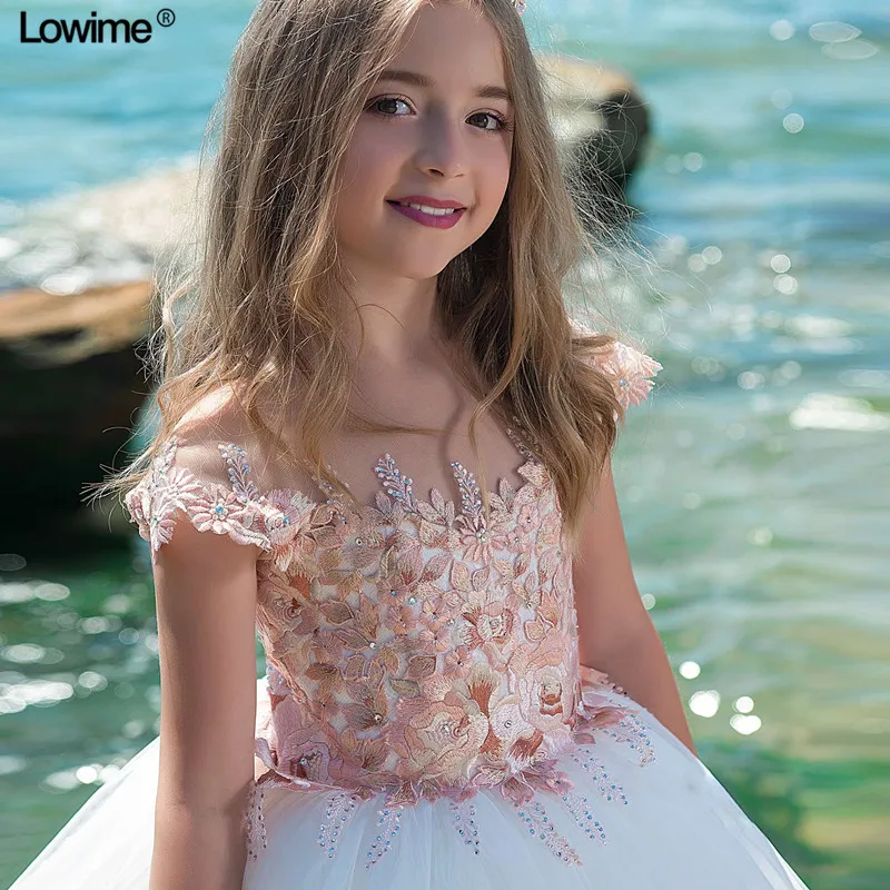 A-Line Flower Girl Dresses For Weddings Beading Sequined First Communion Dresses For Girls Cap Sleeves Girls Pageant Dress 2018
A-Line Flower Girl Dresses For Weddings Beading Sequined First Communion Dresses For Girls Cap Sleeves Girls Pageant Dress 2018