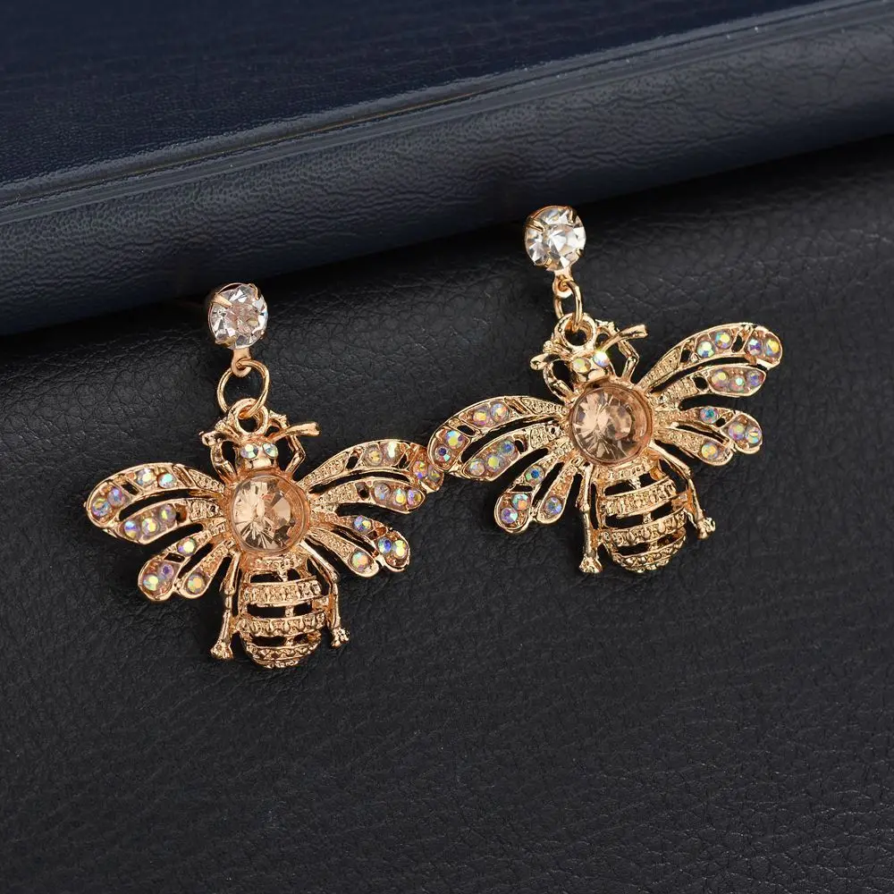 2019 новые милые Украшенные стразами насекомых золото bumble honey Bee серьги медоносных