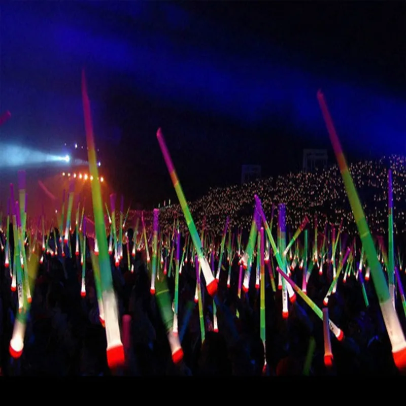 Brand new 68CM Telescopic Glow Sticks Flash Light Up Toy Fluorescent Sword Concert Christmas Carnival Toys free shipping
Brand new 68CM Telescopic Glow Sticks Flash Light Up Toy Fluorescent Sword Concert Christmas Carnival Toys free shipping
