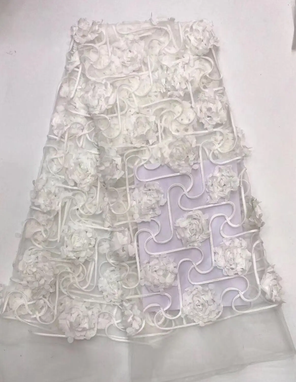 elegant ZH-7417 Embroidered tulle fabric for fashin dress top selling Embroidered tulle french net fabric
elegant ZH-7417 Embroidered tulle fabric for fashin dress top selling Embroidered tulle french net fabric