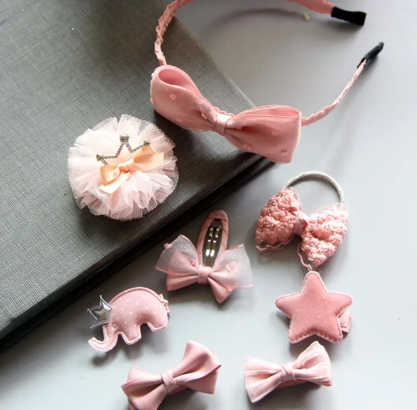 8PCS Girl hair accessories set gray pink lace bunny ear hair band Flower hair clip Bow hair ties star elastic rubber band TZ23
8PCS Girl hair accessories set gray pink lace bunny ear hair band Flower hair clip Bow hair ties star elastic rubber band TZ23