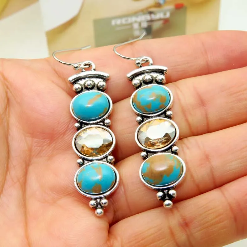 Vintage Long Hanging Earrings Resin Beading Pendant Metal Tassel Ethnic Drop Earrings For Women Street Jewelry O3M023
Vintage Long Hanging Earrings Resin Beading Pendant Metal Tassel Ethnic Drop Earrings For Women Street Jewelry O3M023