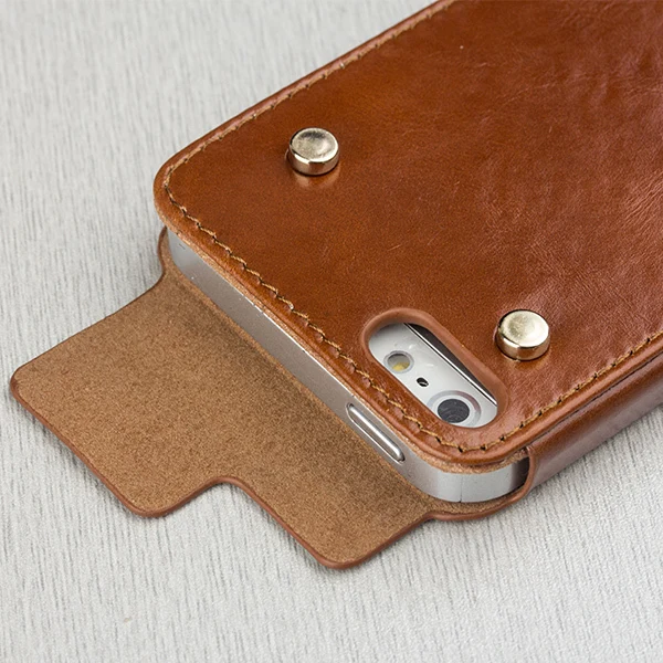 For i Phone 5 5S QIALINO Fashion Funda Letter Case unique for iphone 5 5s back case cover genuine leather with rivet
For i Phone 5 5S QIALINO Fashion Funda Letter Case unique for iphone 5 5s back case cover genuine leather with rivet