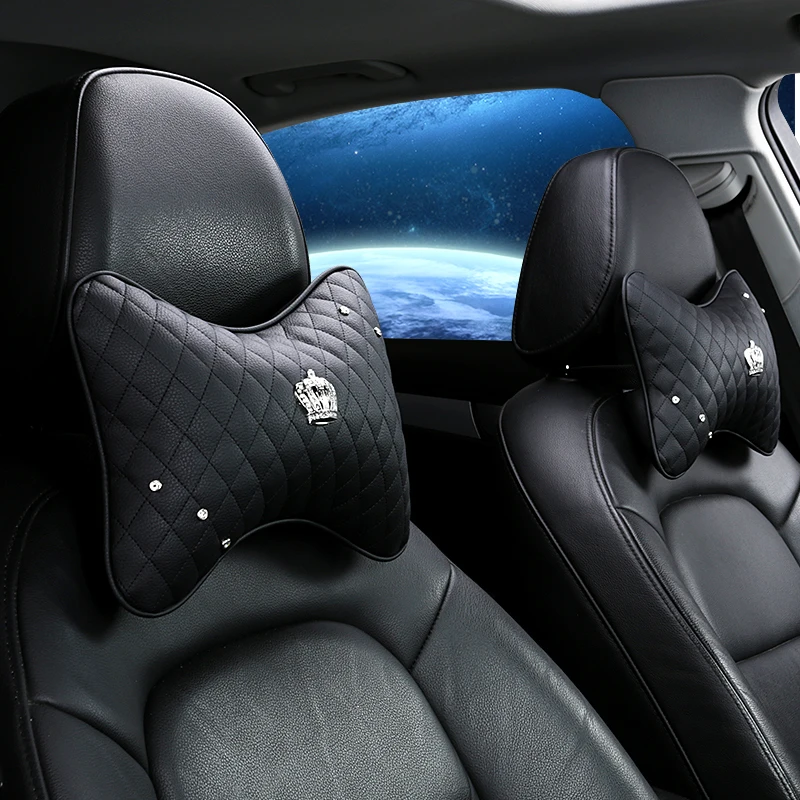 We wear leather PU crown car head pillow neck waist by steam load seasons with a diamond personality car interior
We wear leather PU crown car head pillow neck waist by steam load seasons with a diamond personality car interior