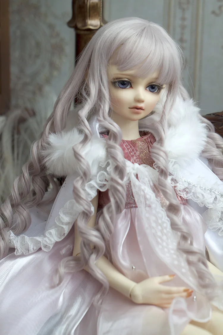 BJD doll wigs pink gray mixed color High-temperature wire curly hair wigs for 1/3 BJD DD SD doll size doll accessories
BJD doll wigs pink gray mixed color High-temperature wire curly hair wigs for 1/3 BJD DD SD doll size doll accessories