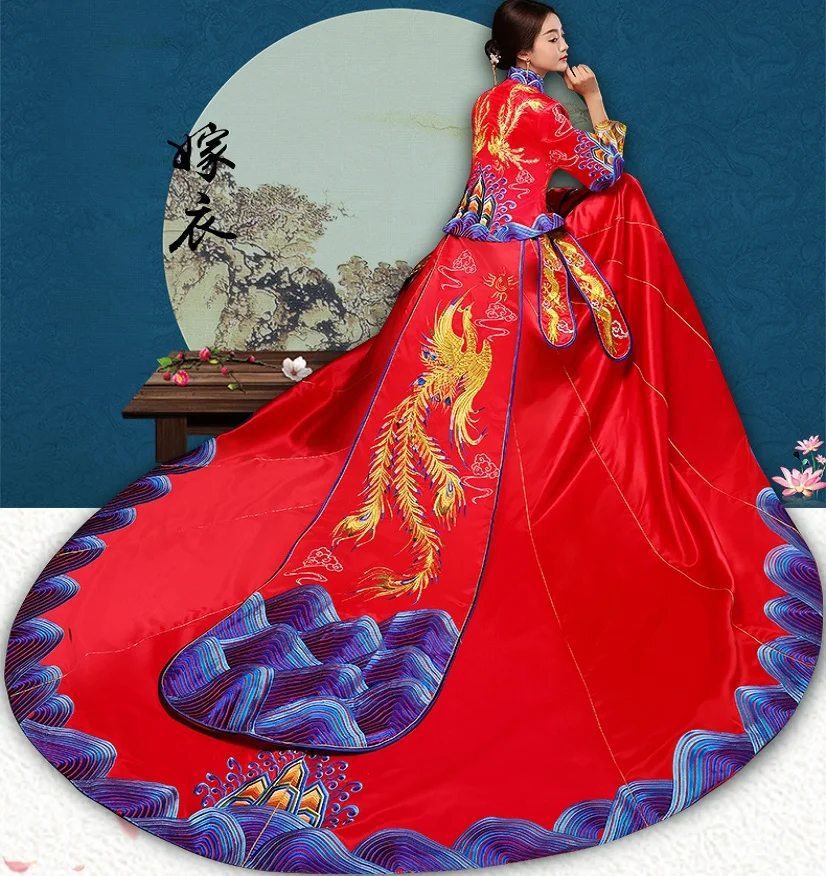 Chinese dragon phoenix Suzhou Embroidery gown Fashion show High Quality China traditional elegant bride wedding cheongsam dress
Chinese dragon phoenix Suzhou Embroidery gown Fashion show High Quality China traditional elegant bride wedding cheongsam dress