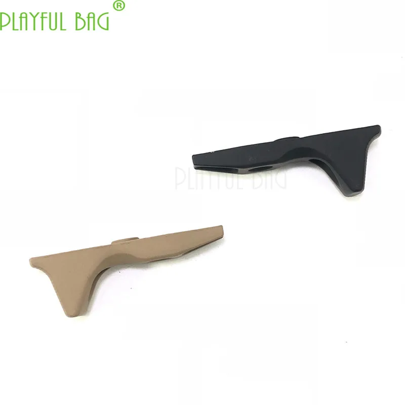SLRRING Triangular Hand-blocking Tactical Modification Fittings M4 Keymod System Fishbone Upgrade Material Handle shooting LI32
SLRRING Triangular Hand-blocking Tactical Modification Fittings M4 Keymod System Fishbone Upgrade Material Handle shooting LI32
